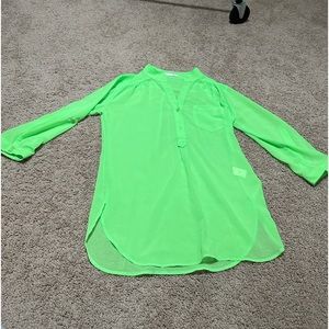 Green Button Top